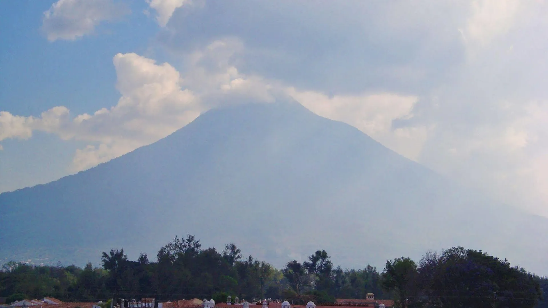 **  Hostal Antigua Albergue Guatemala